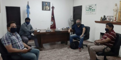 José Minetti, y Bruno Baldi dialogaron con el intendente Diego Sumbay y parte de su gabinete.